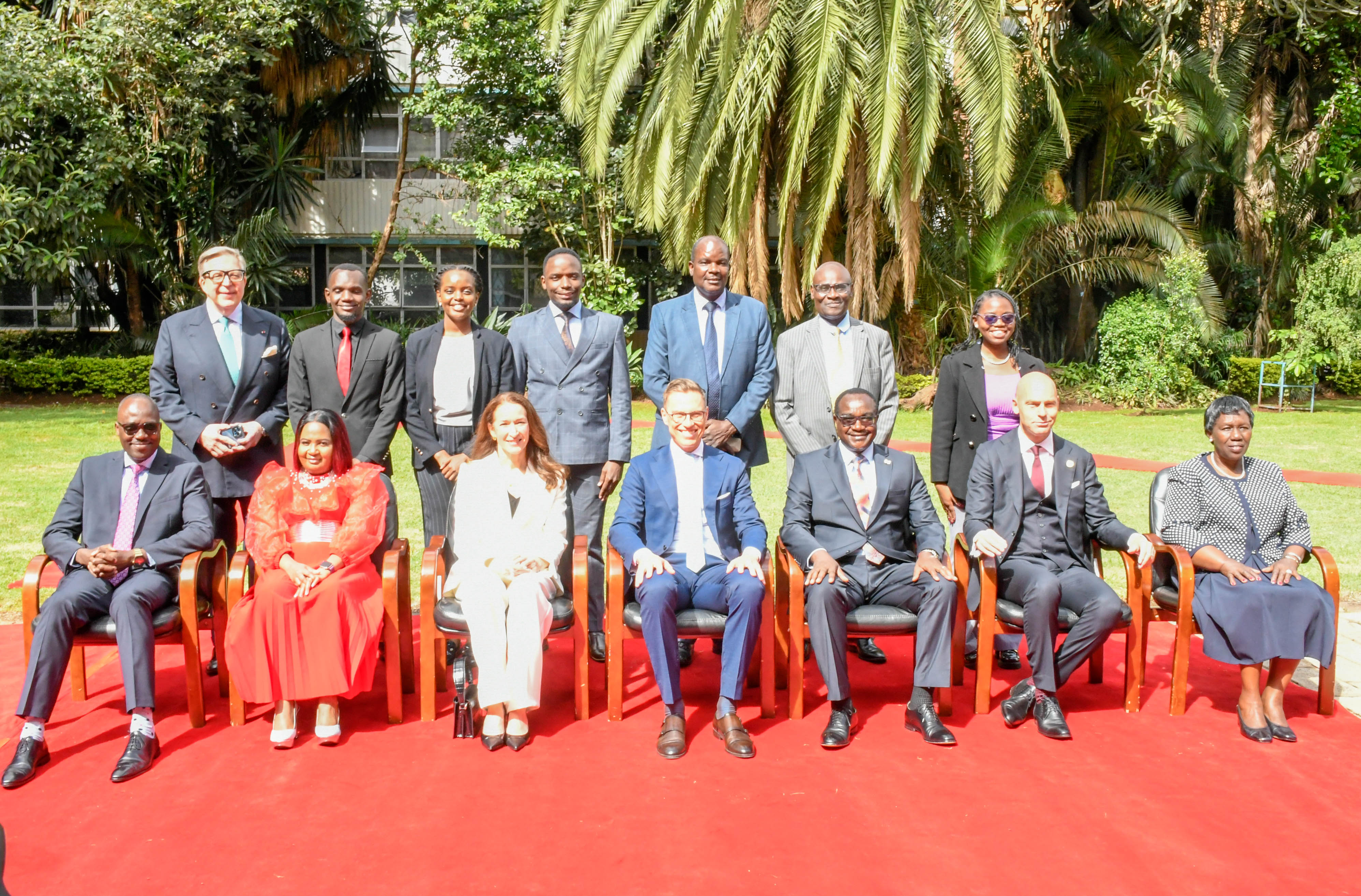 HE President Stubb of Finland group photo with government representatives, university management and student leaders